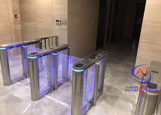 Lối thoát khẩn cấp trong phòng tập thể dục Cổng rào chắn xoay với nhận dạng vân tay