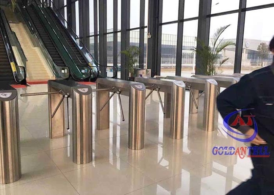 SS 304/316 3 Cửa quay có nút / Thẻ / Chế độ điều khiển từ xa