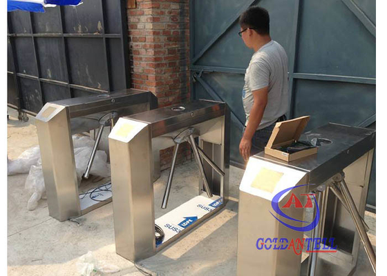 Hệ thống truy cập bán vé tự động Cổng rào chắn ba cuộn Chiều rộng cánh tay 510mm