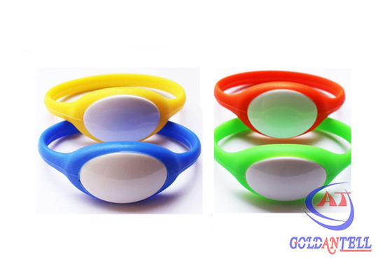 125khz 13,56mhz Vòng đeo tay Silicone Rfid Vòng đeo tay NFC TAG Chống nước Thông minh RFID